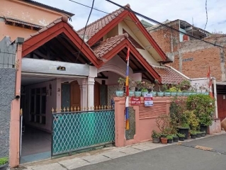 Dijual Rumah Tinggal + Kos-Kosan Di Klender Duren Sawit